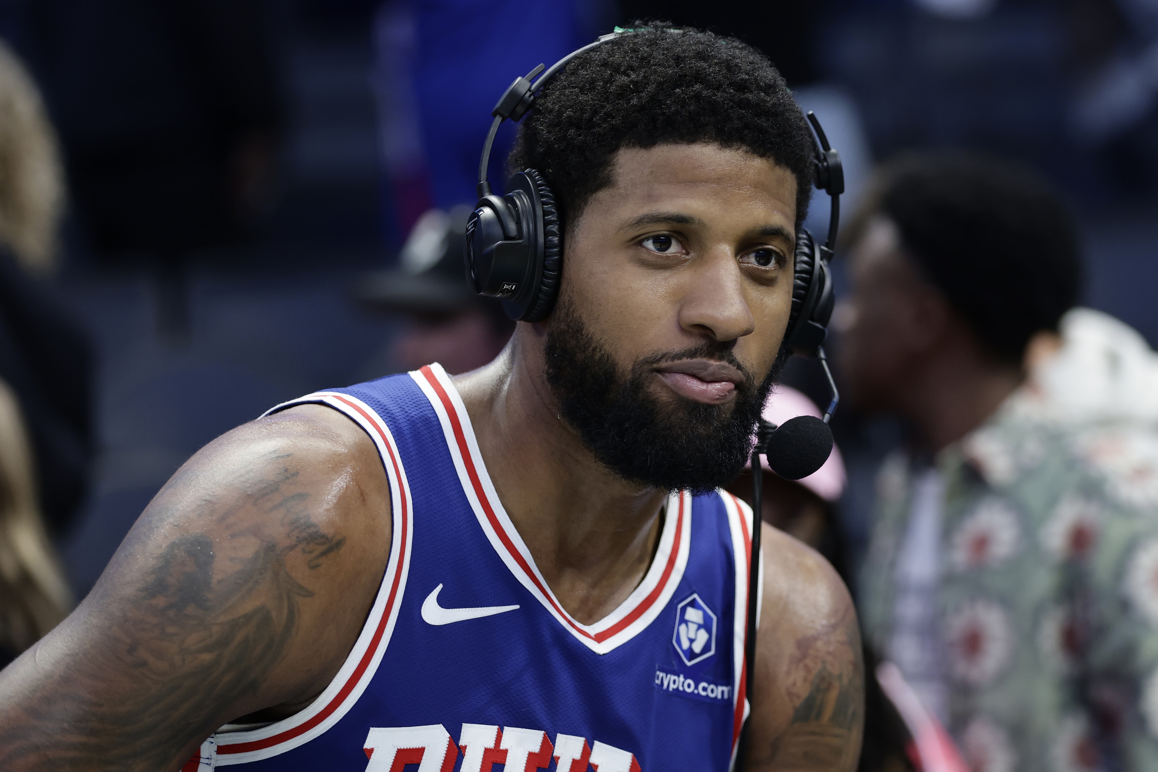 九游娱乐网页版-乔治：我们和黄蜂队都知道直接对话有多重要 这场胜利非常关键